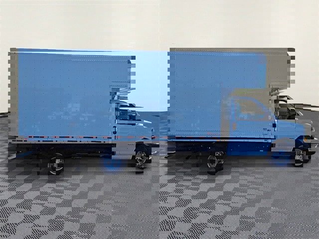 New 2024 Chevrolet Express 4500 Extended w/ Power Convenience Package image 5