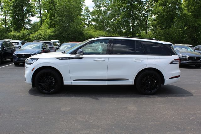 Certified 2024 Lincoln Aviator Reserve w/ Jet Package AWD/4WD image 9