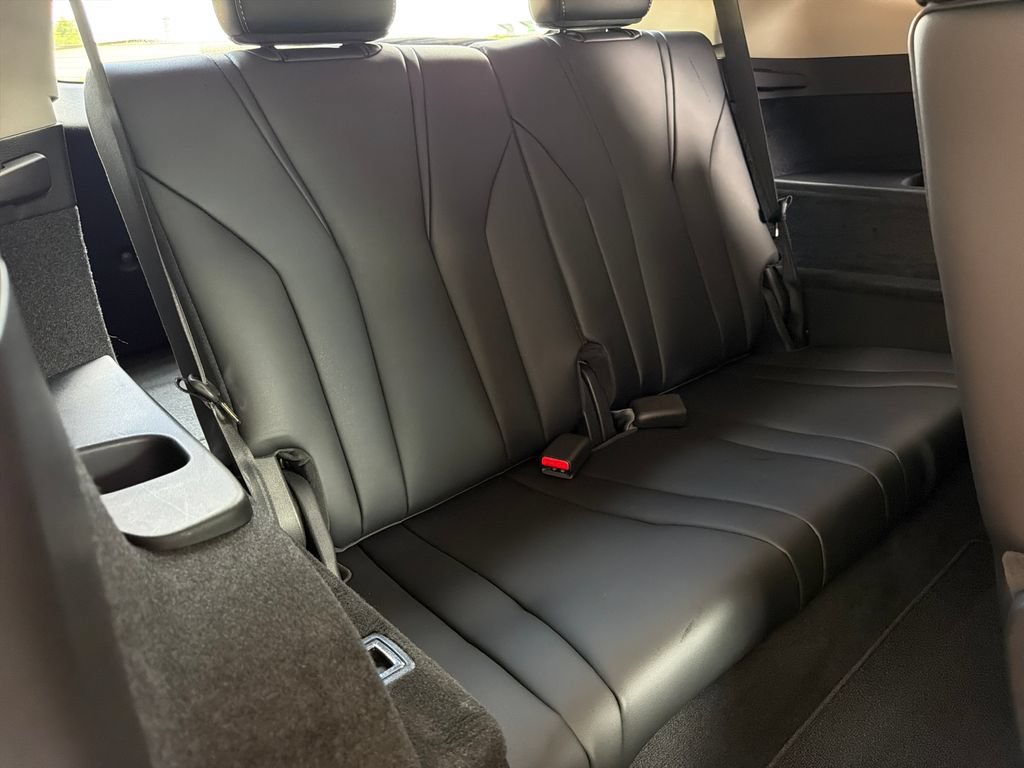 Used 2024 Acura MDX w/ Technology Package FWD image 34