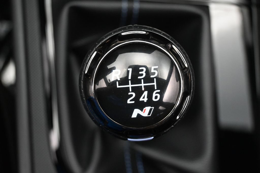 Used 2025 Hyundai Elantra N FWD image 23
