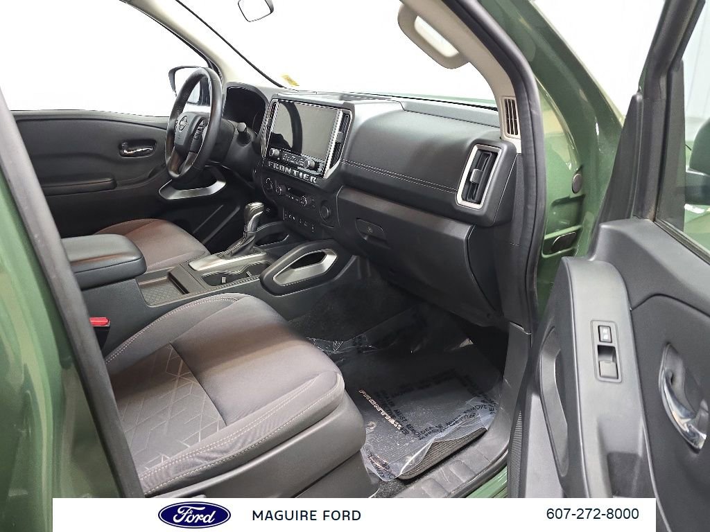 Used 2025 Nissan Frontier SV w/ SV Convenience Package AWD/4WD image 18
