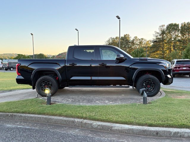 Used 2025 Toyota Tundra TRD Pro AWD/4WD image 8