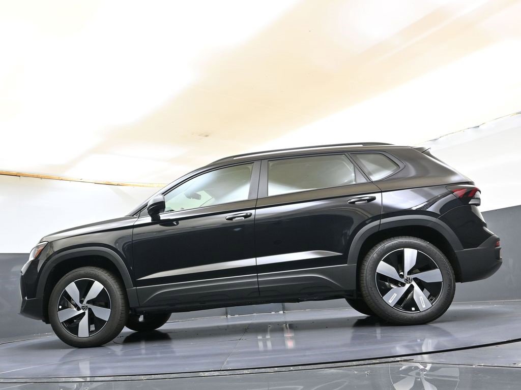 New 2025 Volkswagen Taos S image 38