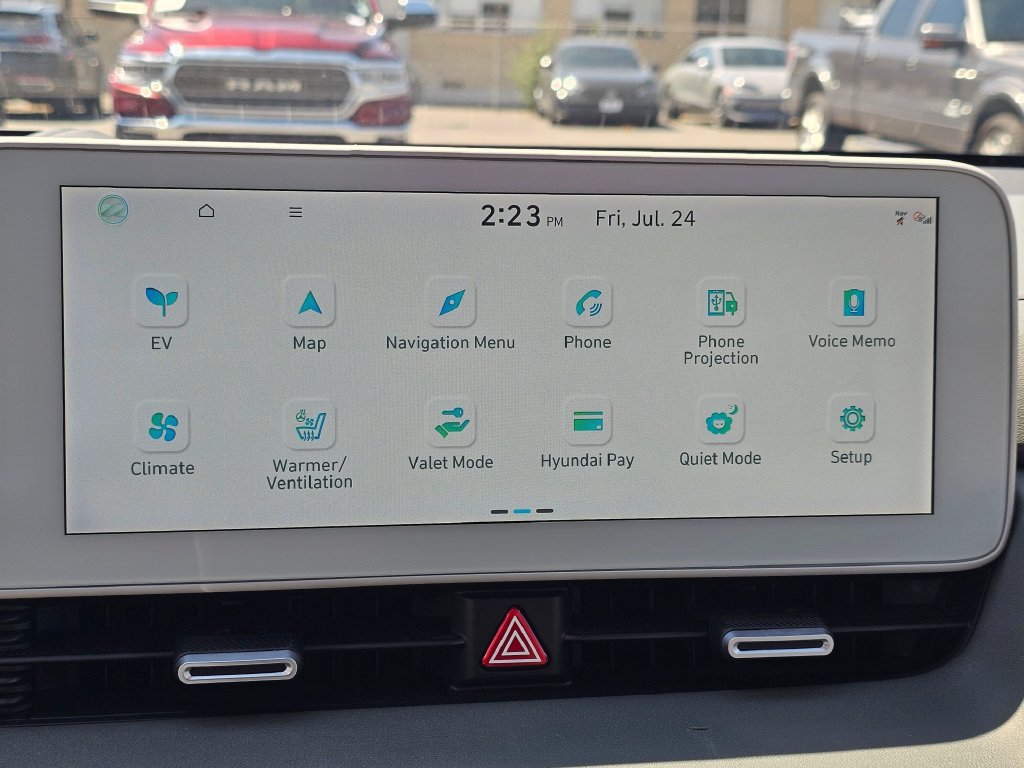 Used 2023 Hyundai Ioniq 5 Limited AWD/4WD image 27