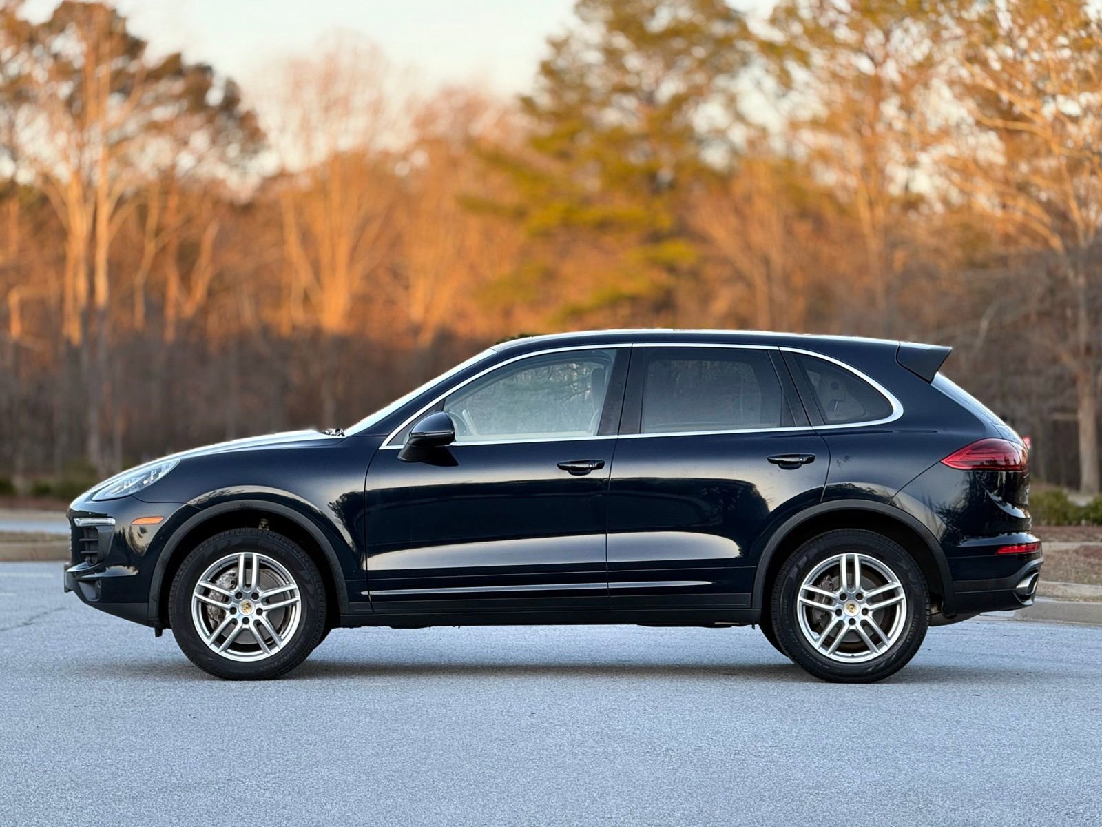 Used 2016 Porsche Cayenne image 8
