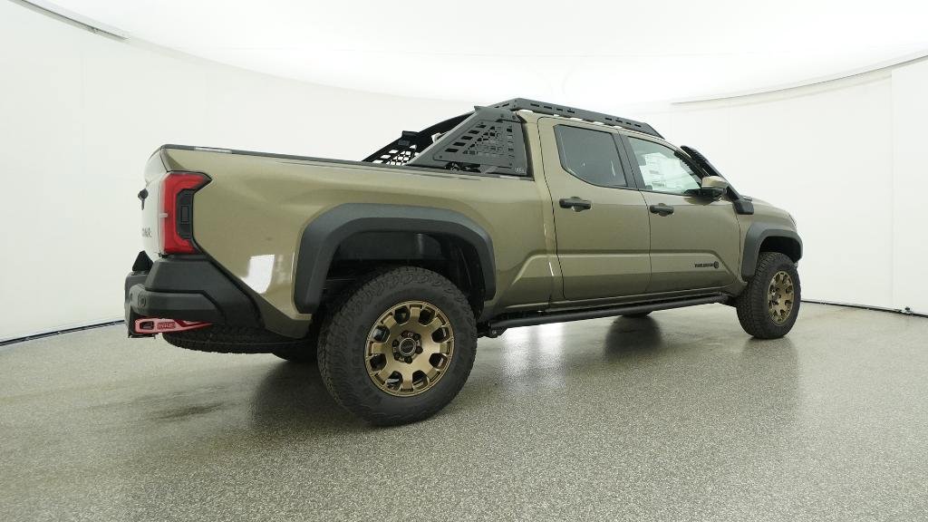 New 2025 Toyota Tacoma Trailhunter image 15