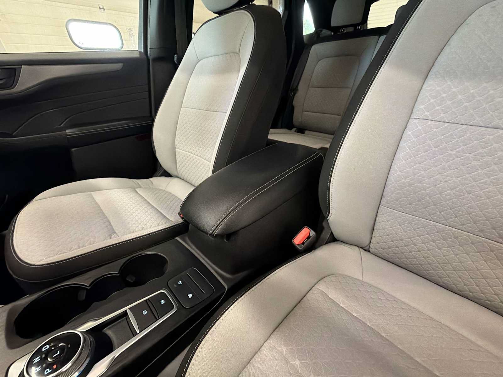 Used 2023 Ford Escape Active AWD/4WD image 21