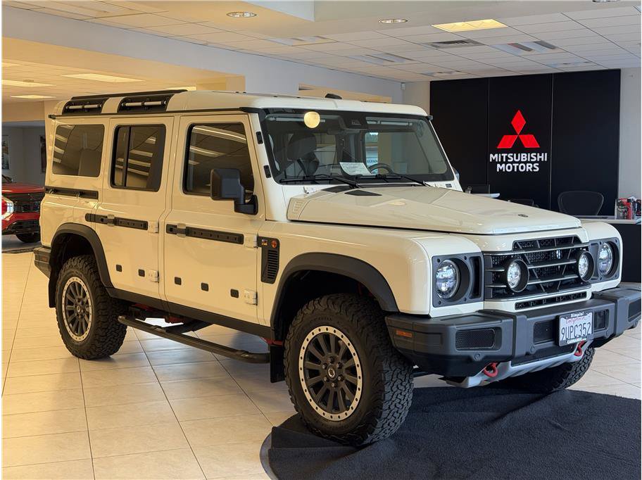 Used 2025 INEOS Grenadier Station Wagon AWD/4WD image 3
