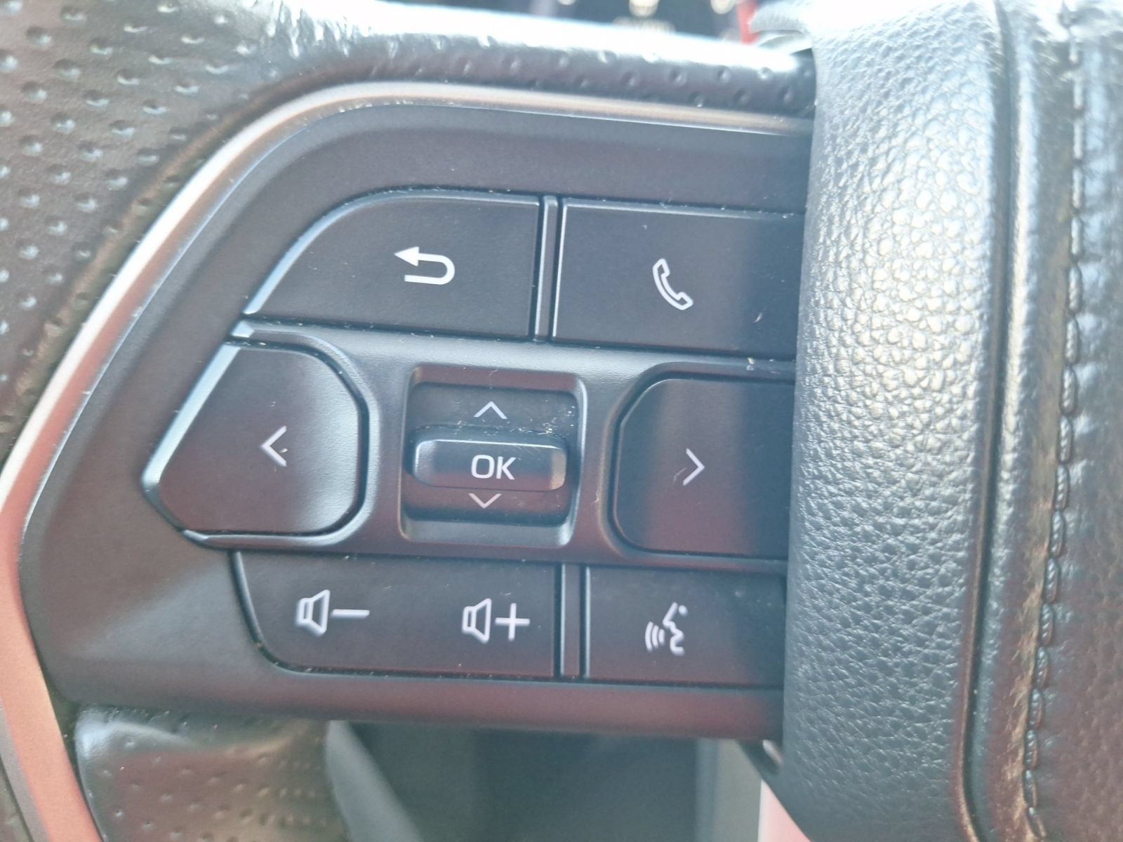 Used 2025 Toyota 4Runner TRD Off-Road AWD/4WD image 20