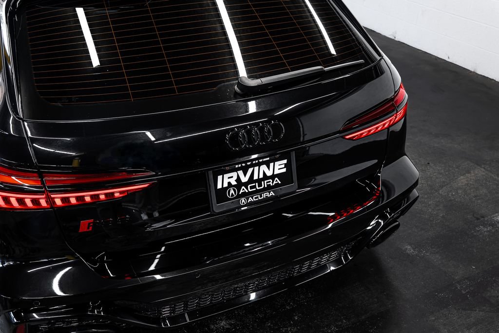 Used 2023 Audi RS 6 w/ Executive Package AWD/4WD image 16