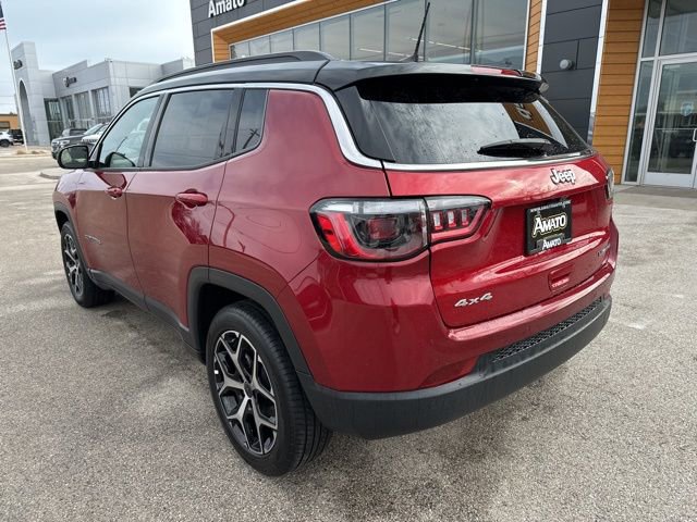 Used 2025 Jeep Compass Limited image 8
