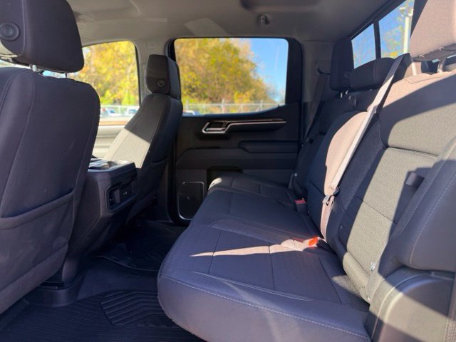 Used 2024 Chevrolet Silverado 1500 LT AWD/4WD image 26
