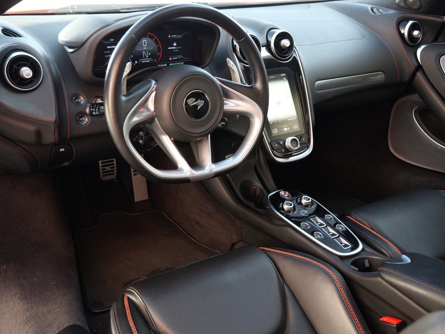 Used 2023 McLaren GT image 8