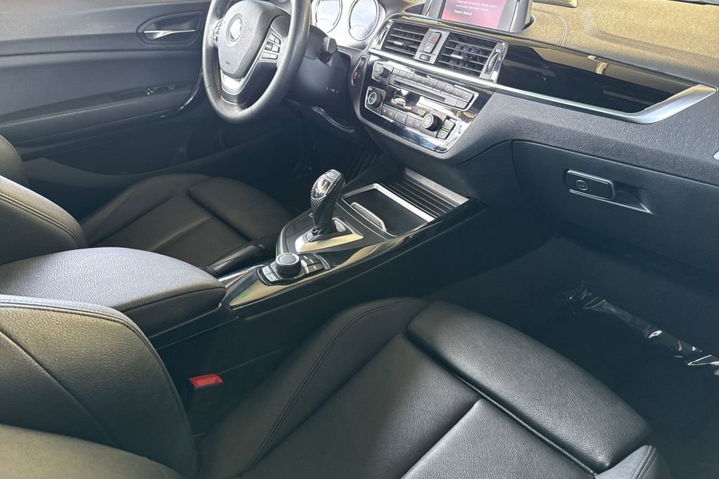 Used 2018 BMW 230i Coupe image 13