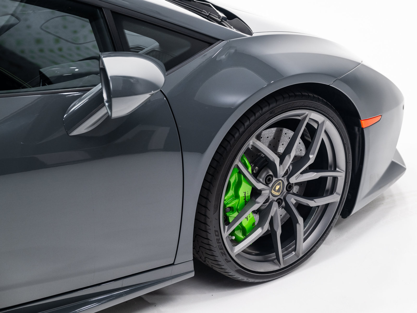 Used 2016 Lamborghini Huracan LP 610-4 AWD/4WD image 22