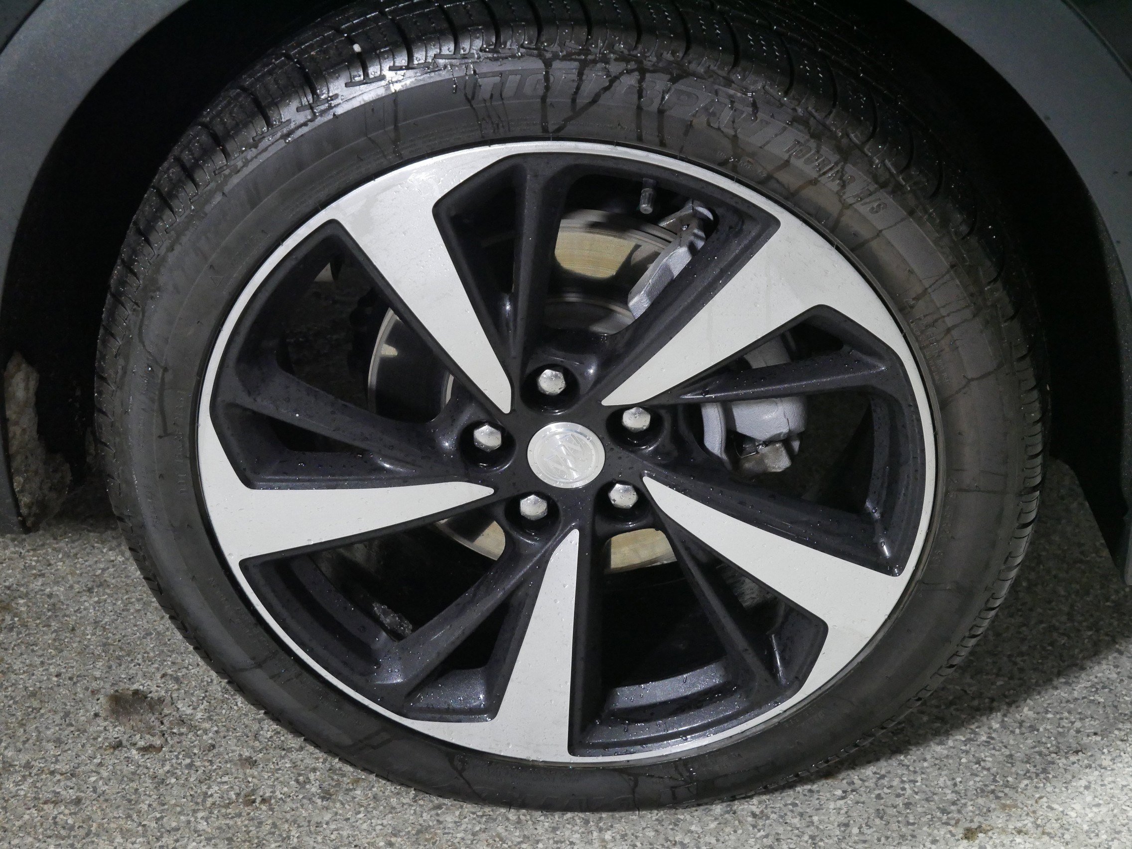 Used 2021 Buick Envision Essence image 15