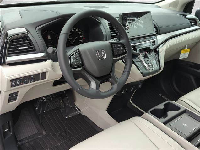 New 2027 Honda Odyssey Touring image 3