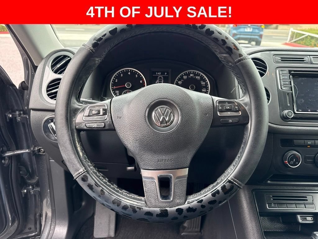 Used 2017 Volkswagen Tiguan Limited w/ Premium Package FWD image 15