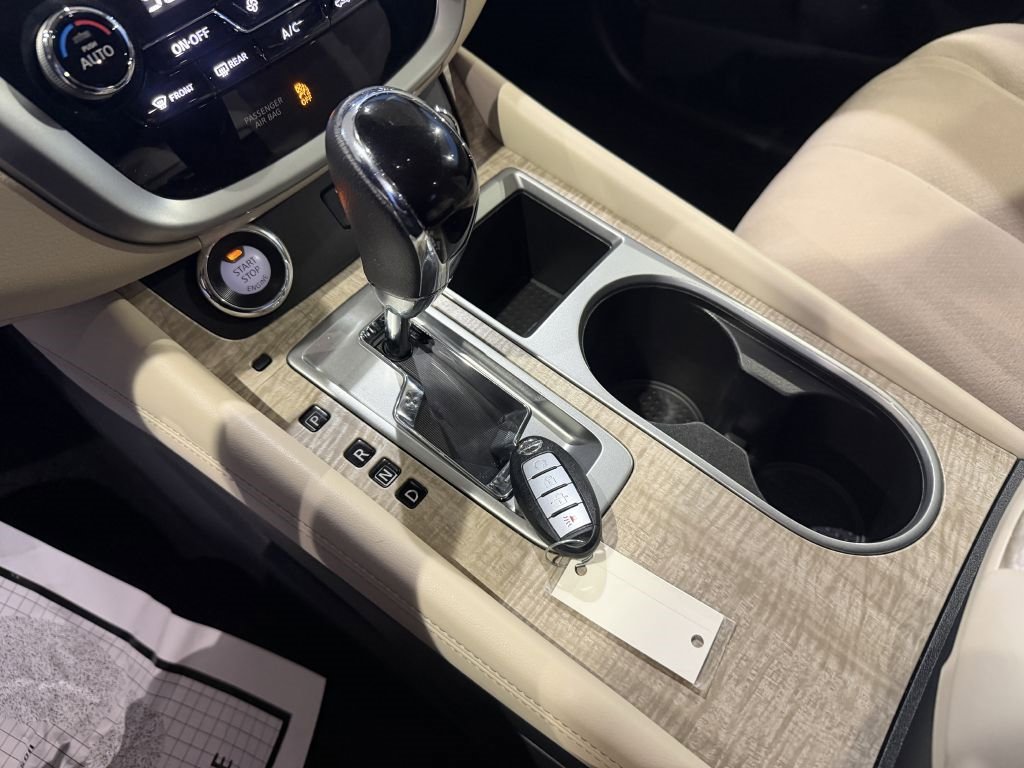 Used 2020 Nissan Murano SV image 18