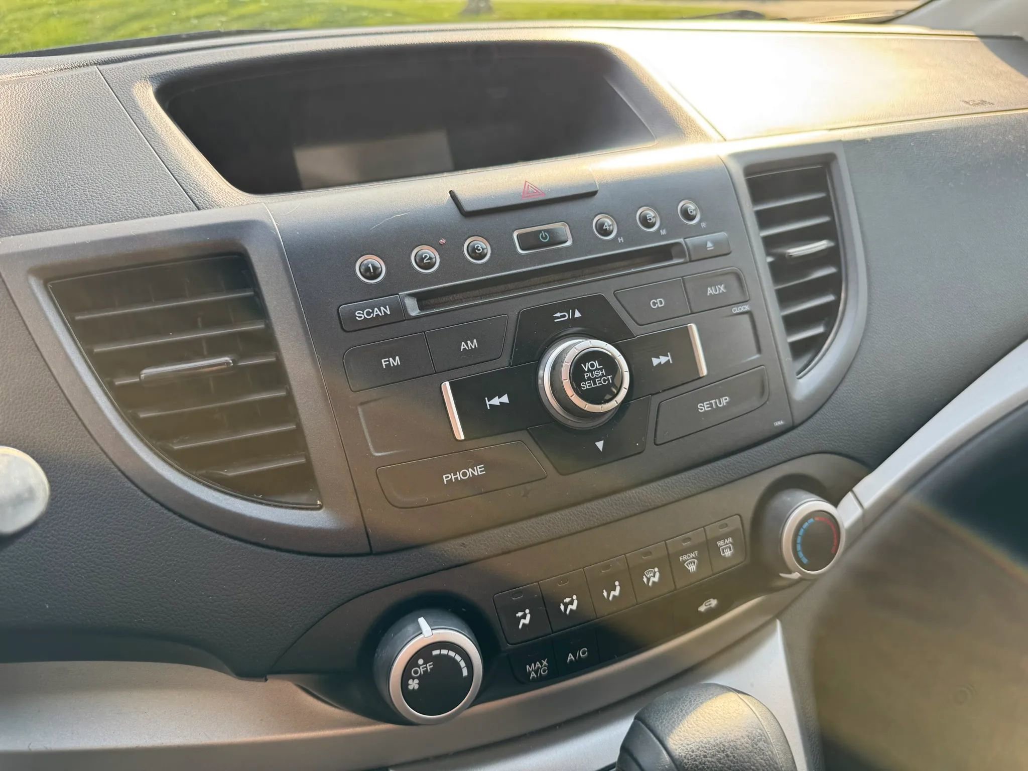 Used 2014 Honda CR-V LX image 23