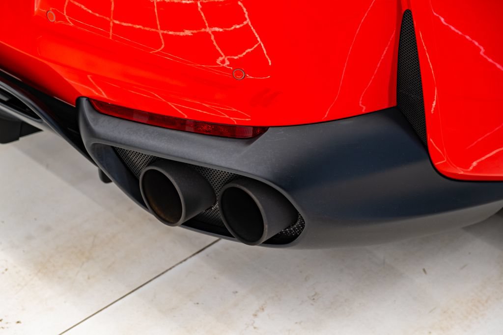 Used 2021 Ferrari 812 GTS RWD image 31