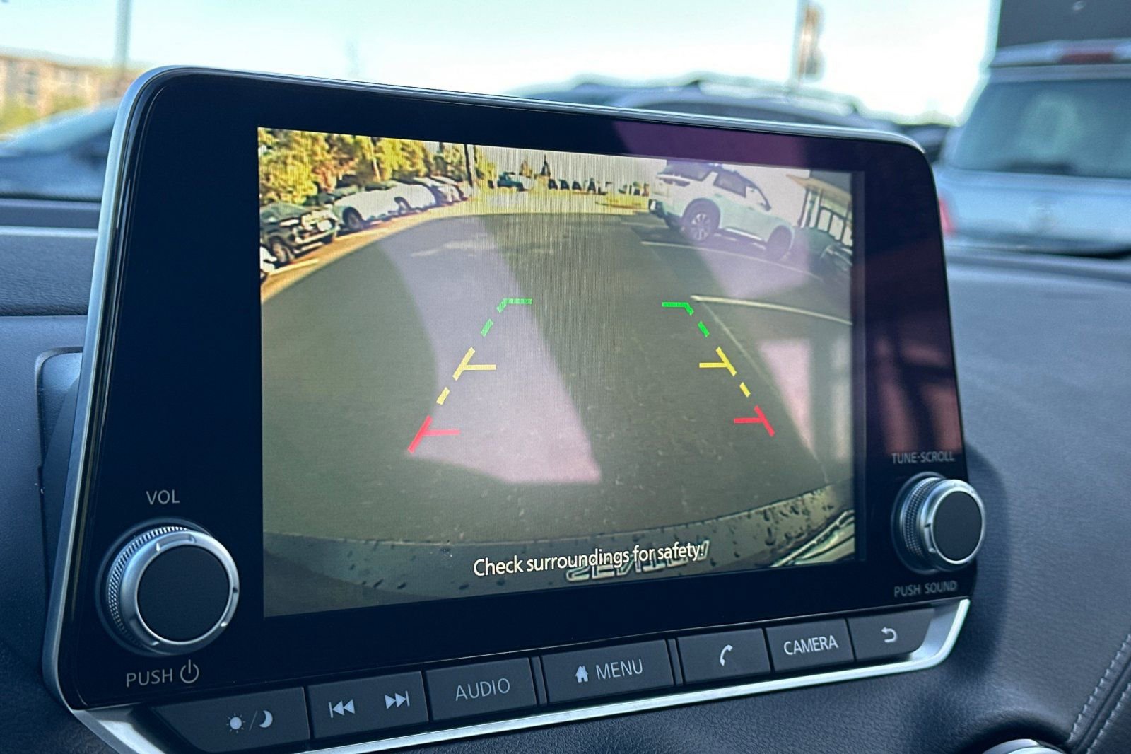 Certified 2025 Nissan Sentra SV w/ Trunk Package image 27