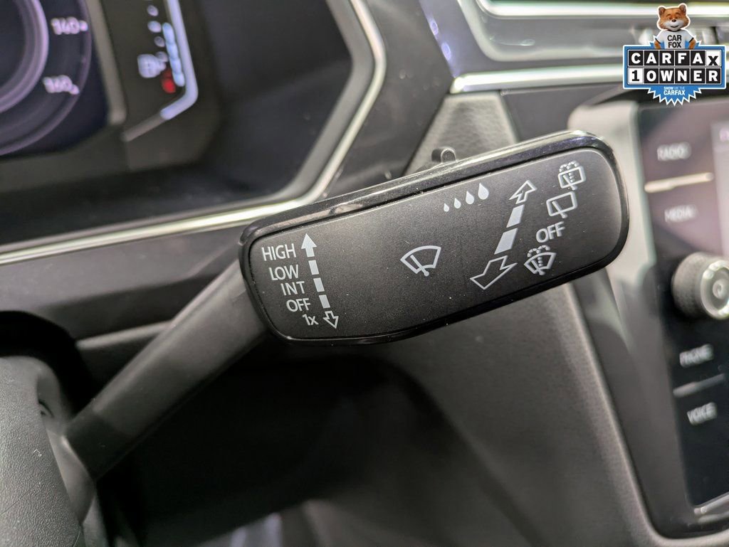 Used 2022 Volkswagen Tiguan SEL R-Line image 20