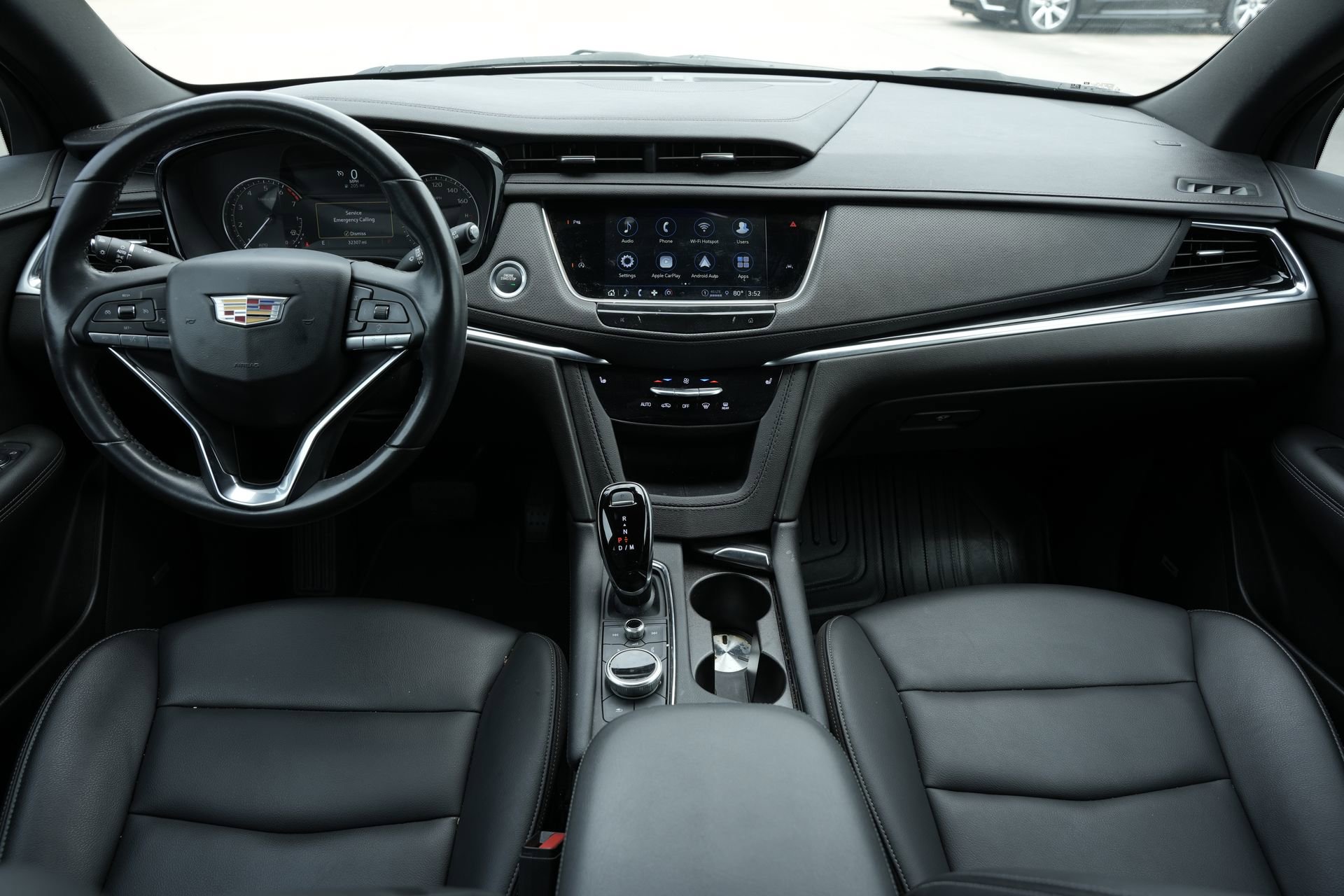Used 2024 Cadillac XT6 Luxury FWD image 7