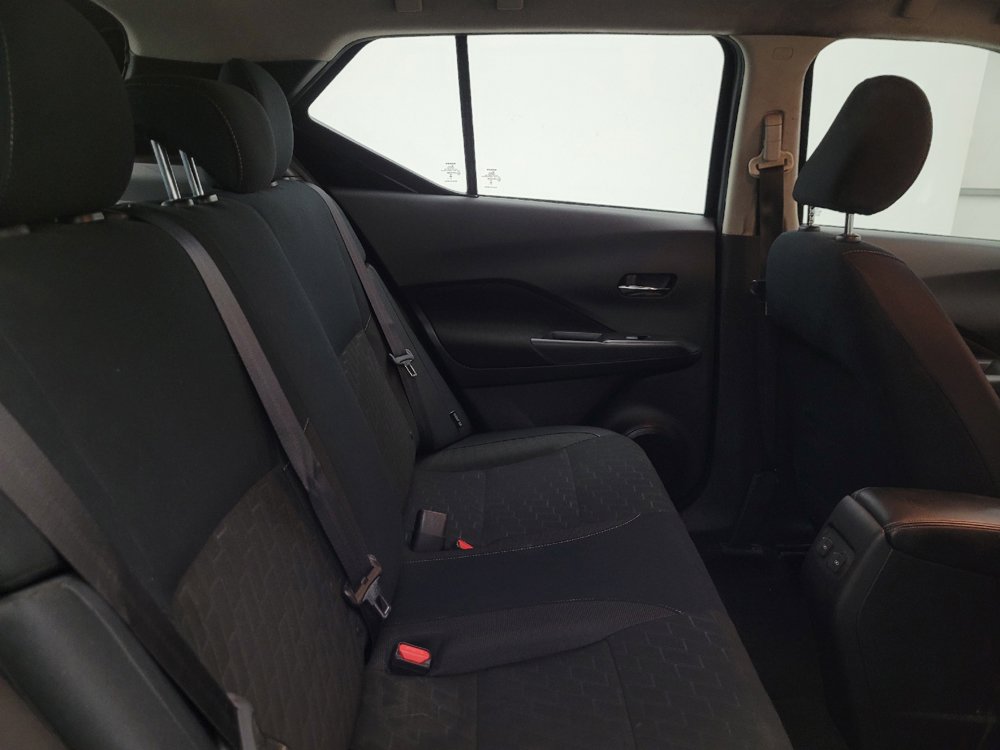 Used 2024 Nissan Kicks SV FWD image 19