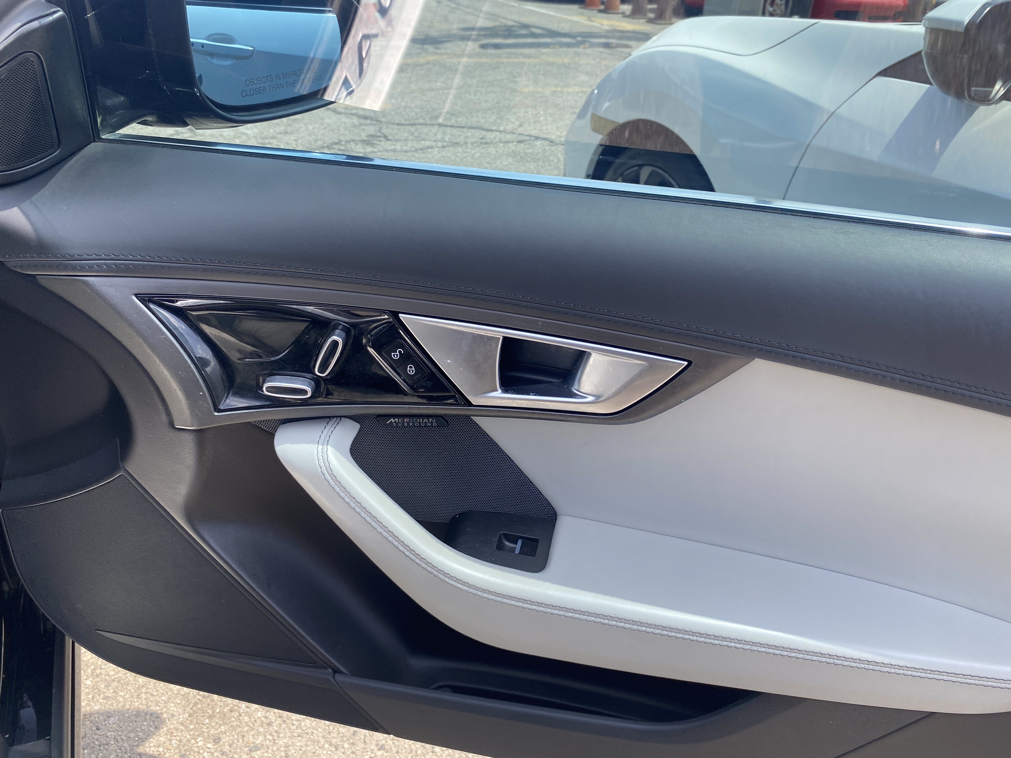 Used 2015 Jaguar F-TYPE Coupe RWD image 20