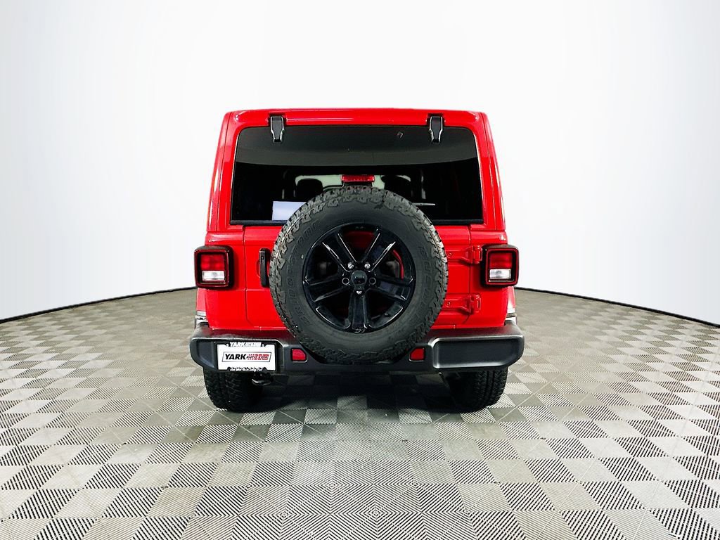 Certified 2022 Jeep Wrangler Unlimited Sahara image 10