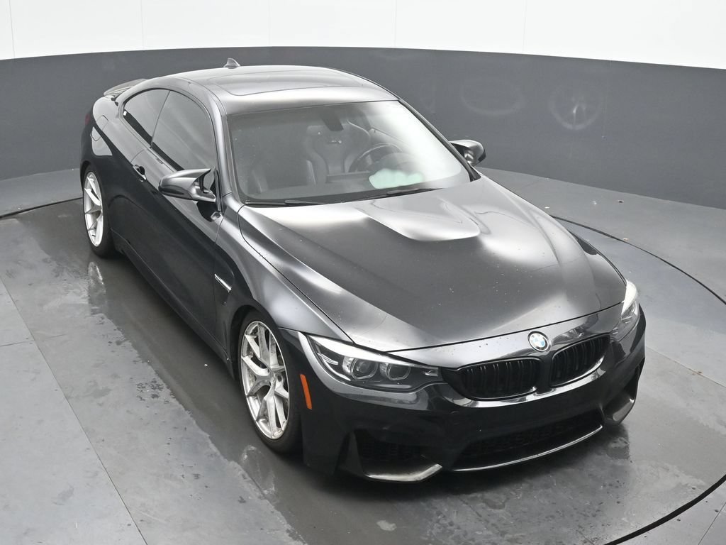 Used 2018 BMW M4 Coupe RWD image 36