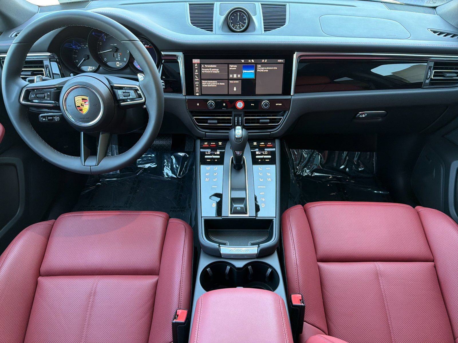 New 2026 Porsche Macan AWD/4WD image 6
