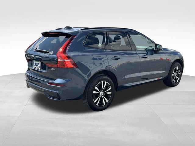 Used 2025 Volvo XC60 B5 Core w/ Climate Package AWD/4WD image 27