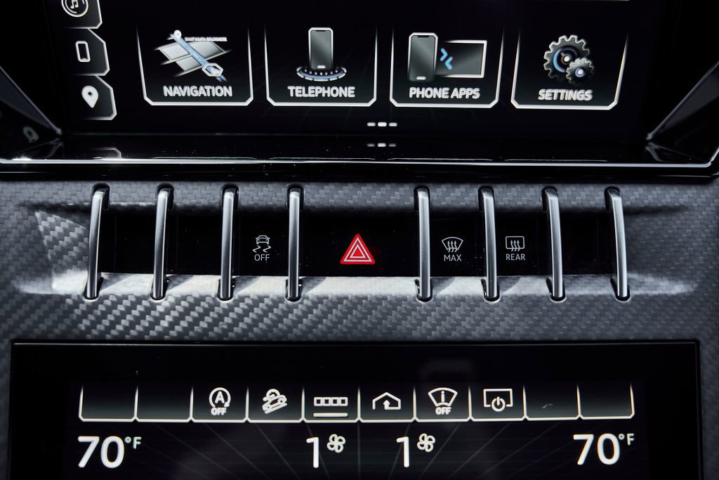Used 2024 Lamborghini Urus Performante AWD/4WD image 85