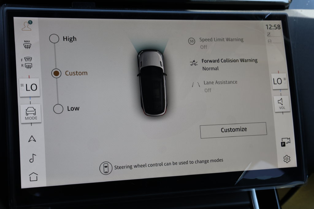 New 2026 Land Rover Range Rover Velar S AWD/4WD image 24