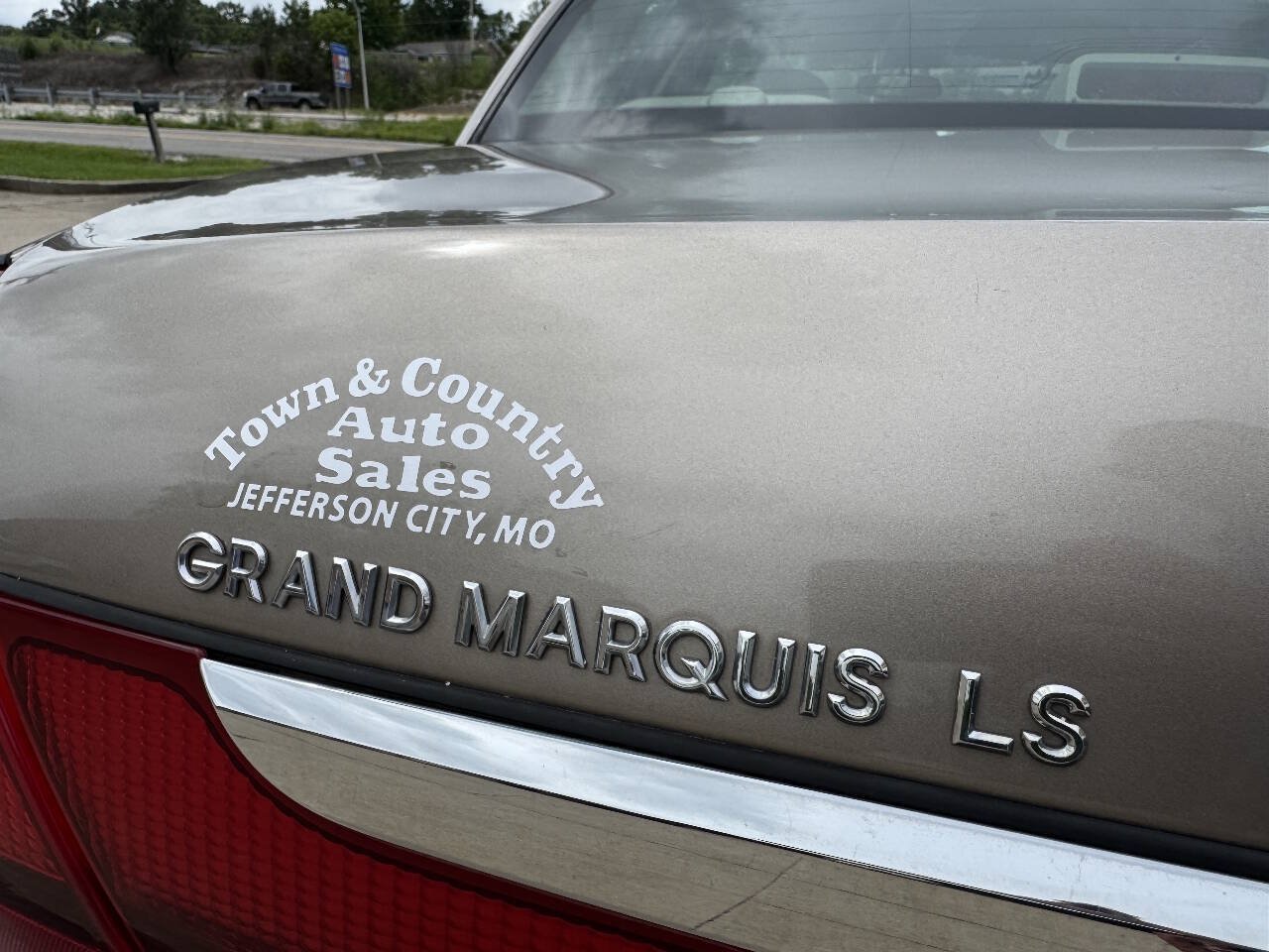 Used 2003 Mercury Grand Marquis LS RWD image 9