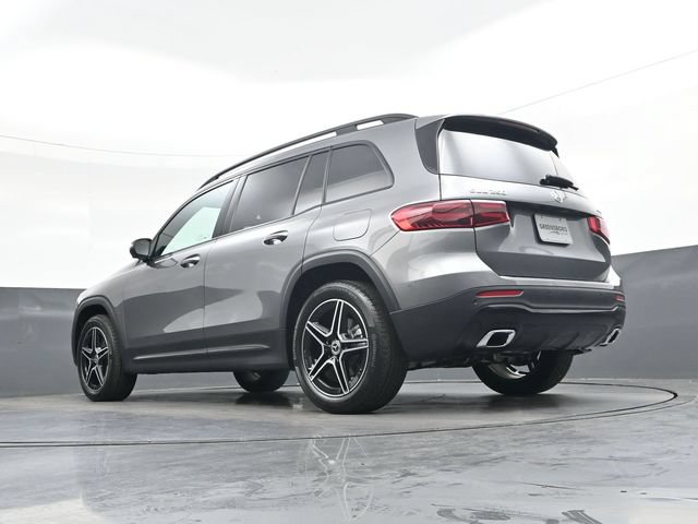 Used 2026 Mercedes-Benz GLB 250 4MATIC image 33