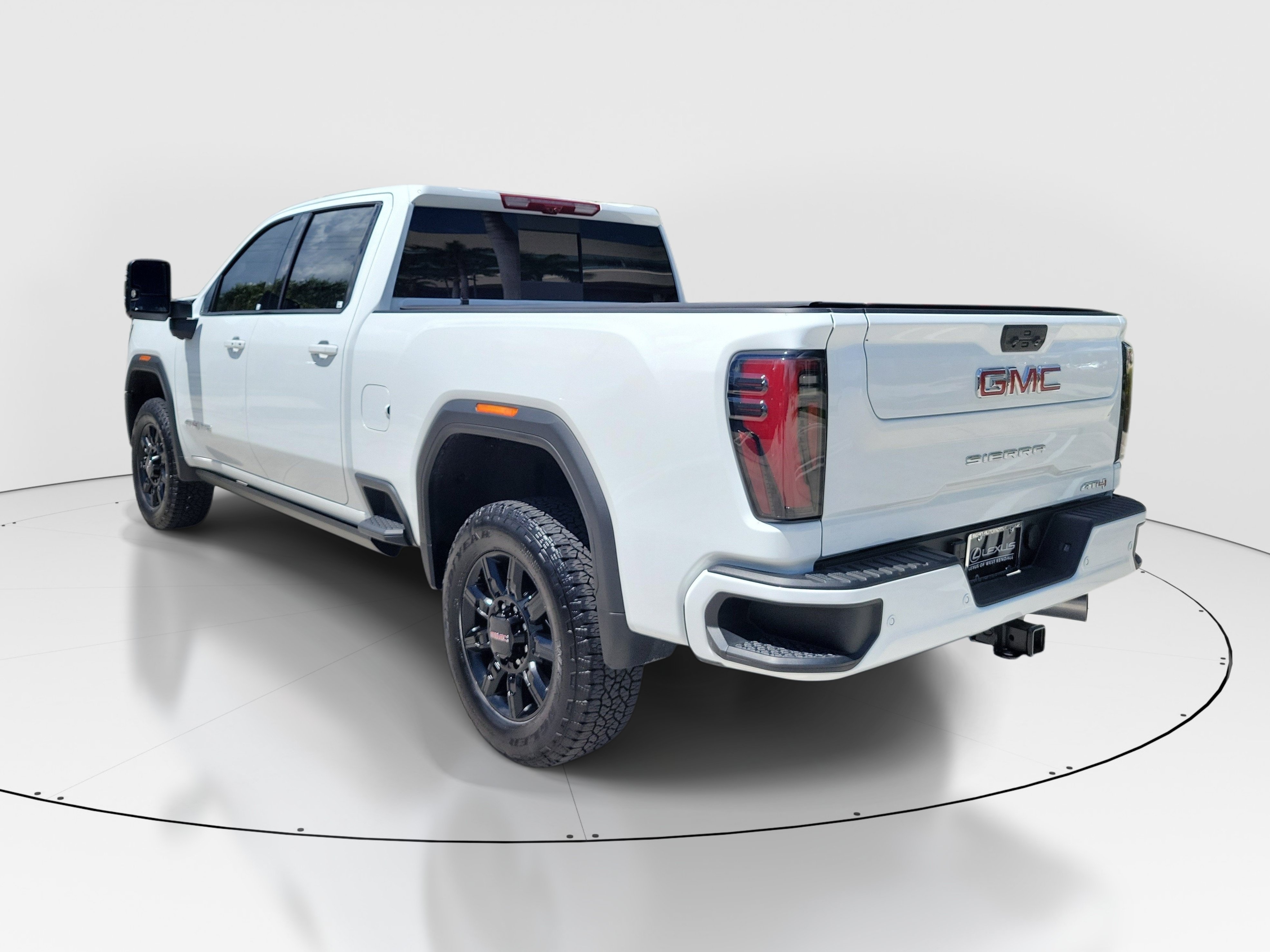 Used 2026 GMC Sierra 3500 AT4 w/ AT4 Premium Plus Package AWD/4WD image 6