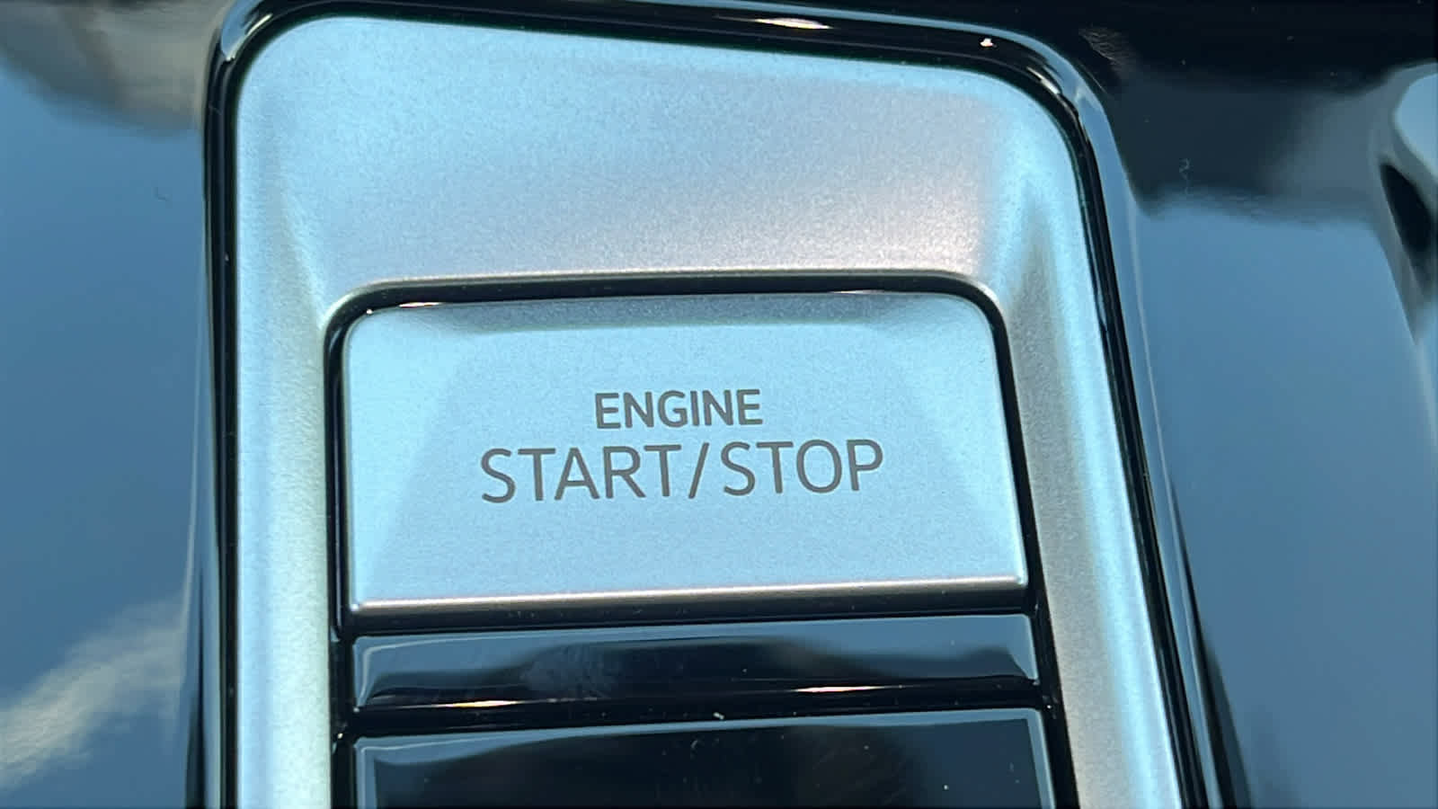 New 2026 Volkswagen Atlas SEL Premium R-Line image 17