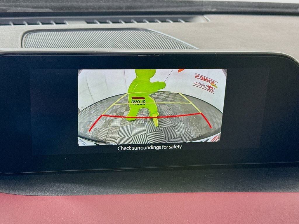 Used 2023 MAZDA MAZDA3 s image 5