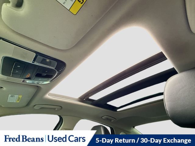 Used 2022 Hyundai Sonata Limited w/ Preferred Accessory Package image 25