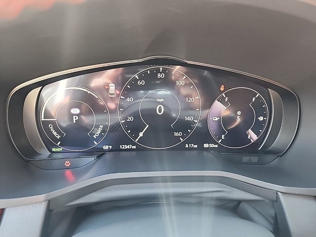 Certified 2025 MAZDA CX-70 Plug-In Hybrid w/ Premium Plus AWD/4WD image 22