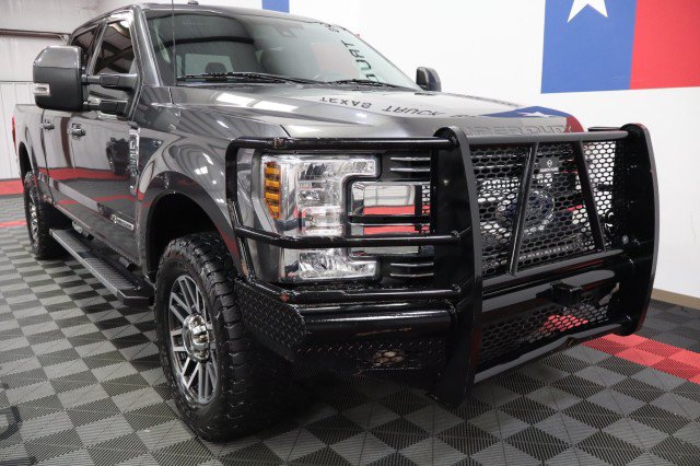 Used 2018 Ford F250 Lariat w/ Lariat Ultimate Package AWD/4WD image 17