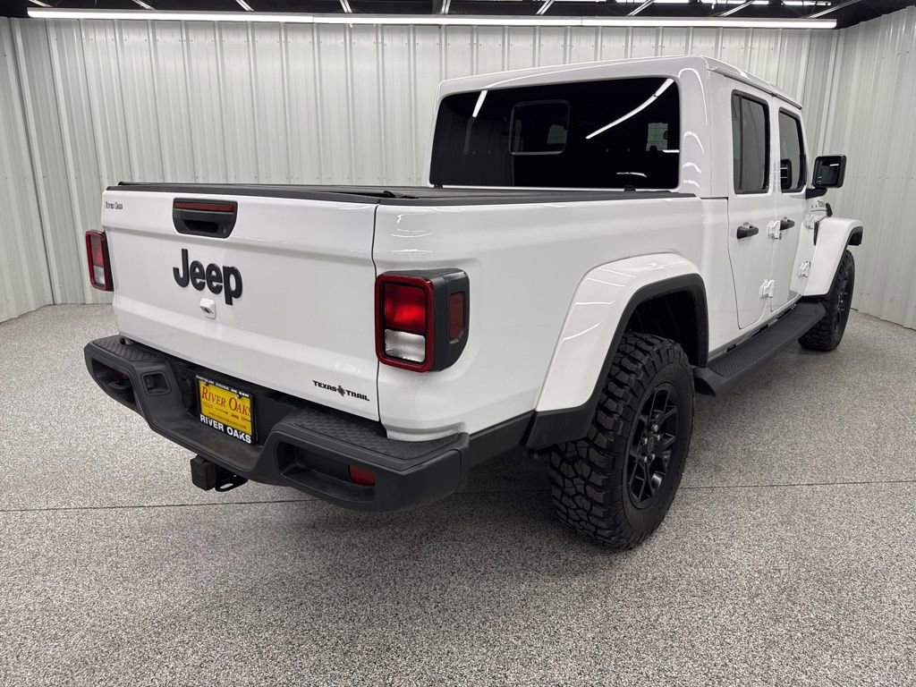 Used 2025 Jeep Gladiator Sport AWD/4WD image 6