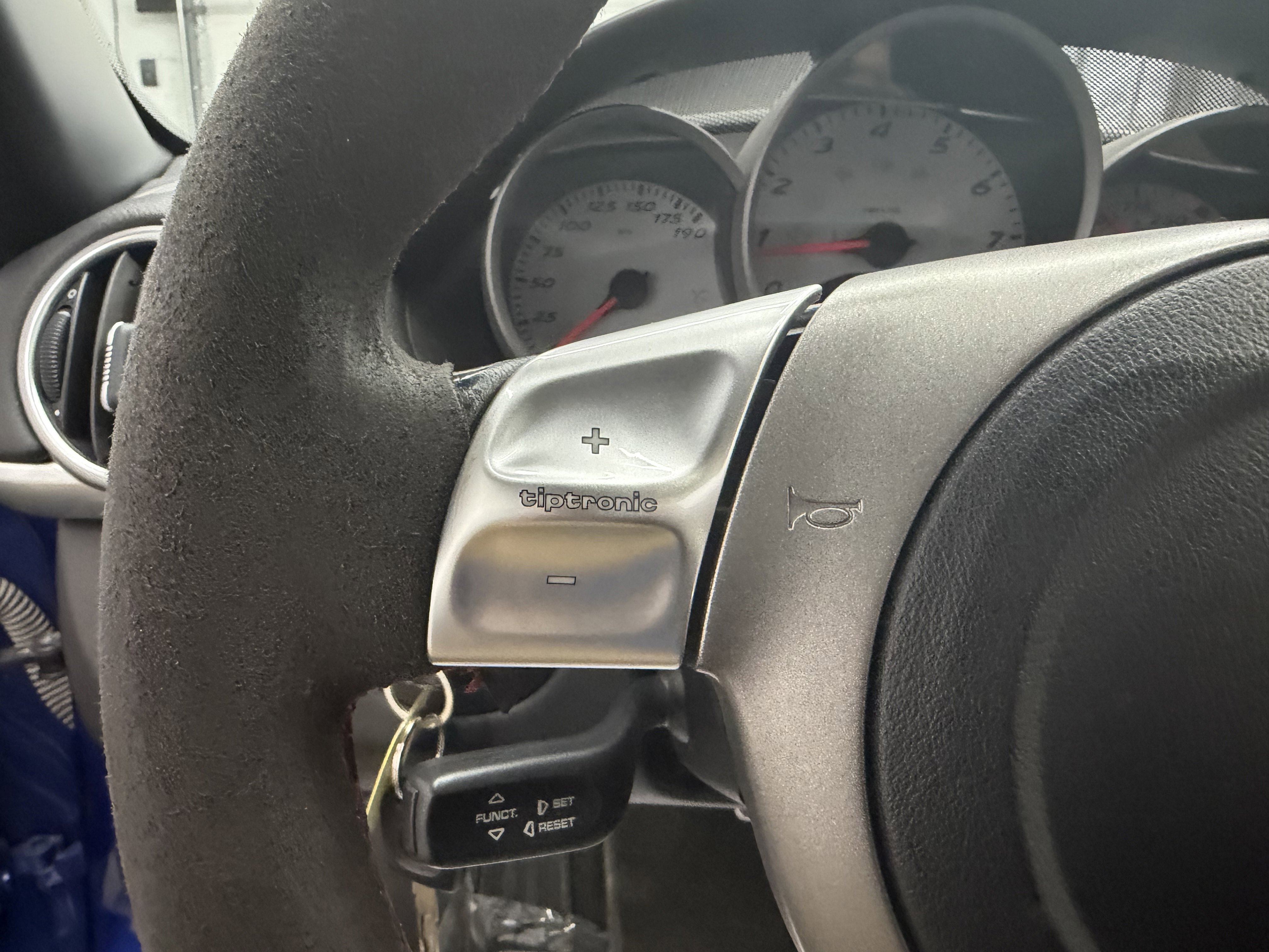 Used 2007 Porsche Cayman S image 10