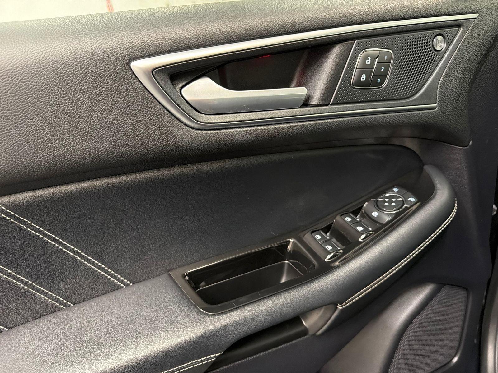 Used 2019 Ford Edge ST w/ Equipment Group 401A AWD/4WD image 32
