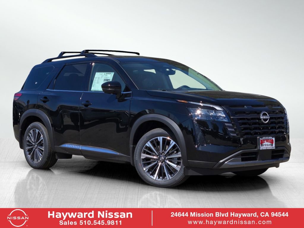New 2026 Nissan Pathfinder Platinum w/ Cargo Package AWD/4WD image 1