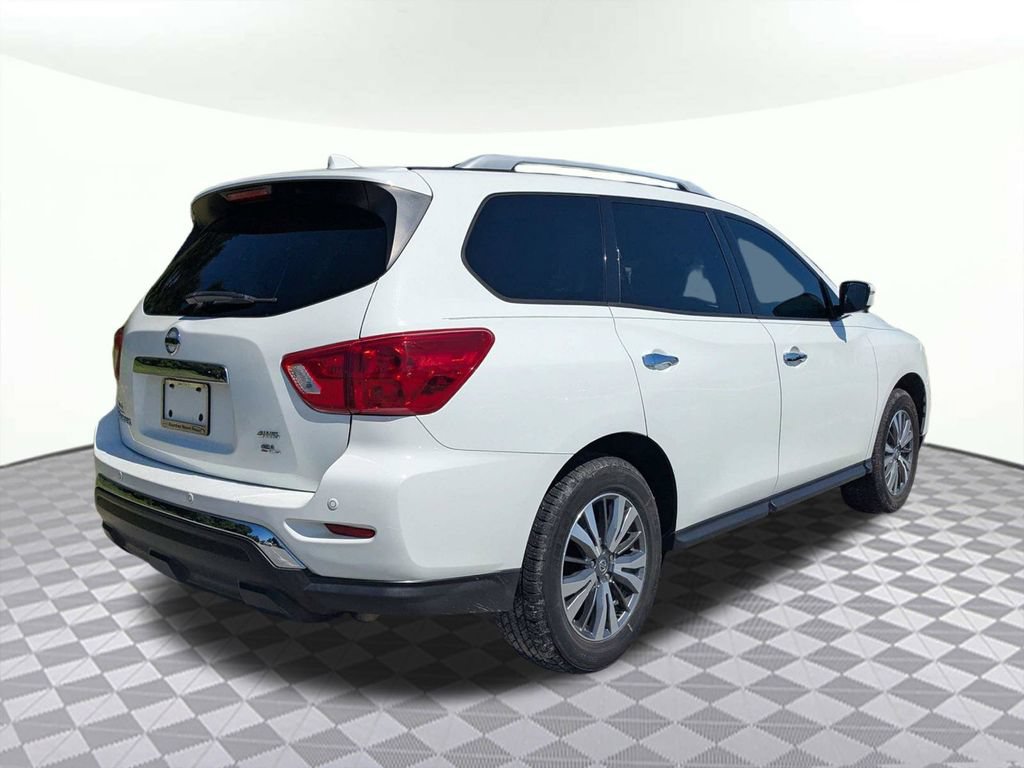 Used 2020 Nissan Pathfinder SL AWD/4WD image 3