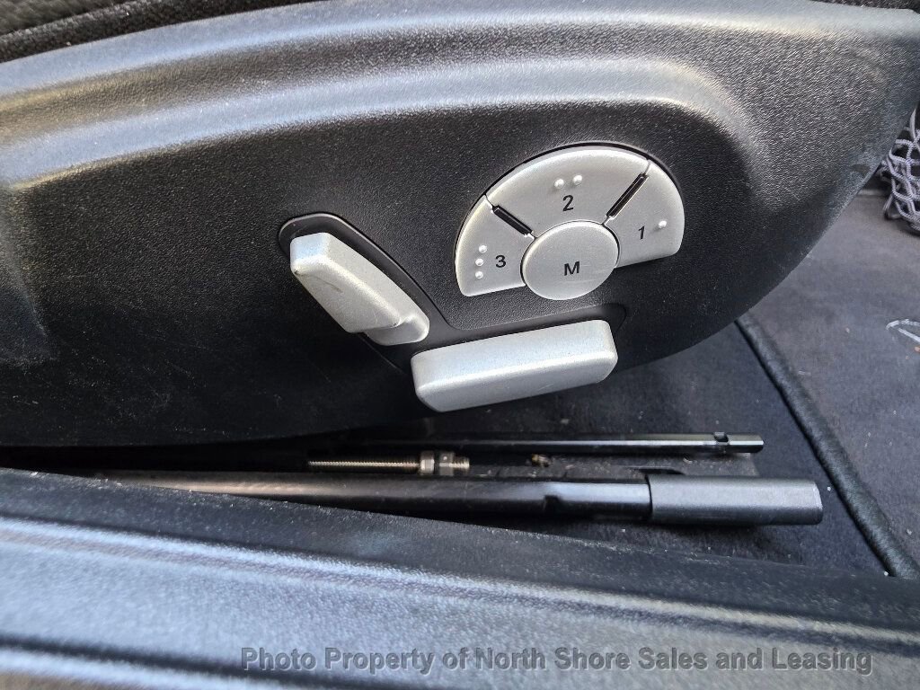 Used 2005 Mercedes-Benz SLK 350 Movie Star image 58